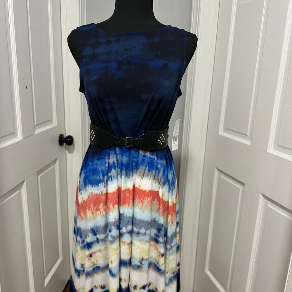 Size 0  color navy multi color  dress